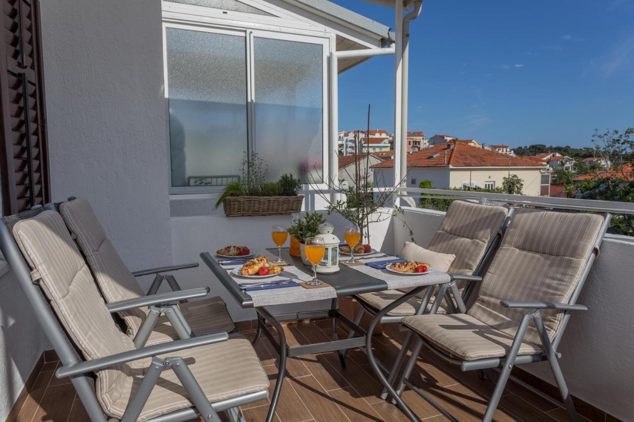 Ferienwohnung So Hvar So Good! Spacious With Terrace Hvar Town Exterior foto