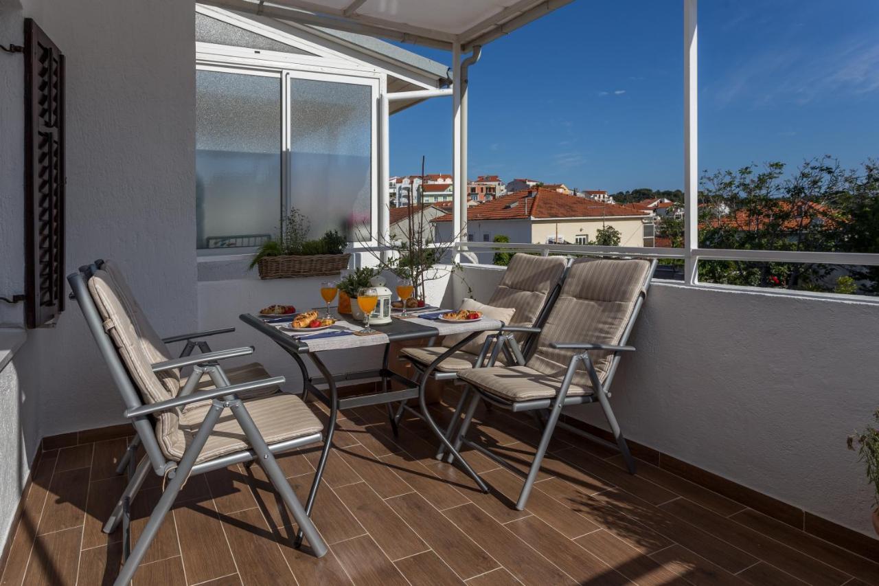 Ferienwohnung So Hvar So Good! Spacious With Terrace Hvar Town Exterior foto