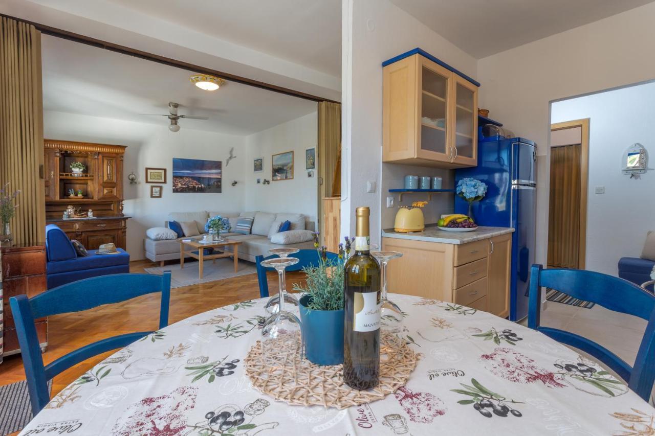 Ferienwohnung So Hvar So Good! Spacious With Terrace Hvar Town Exterior foto